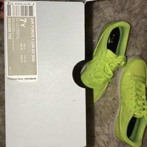 AIR FORCE 1 NEON GREEN